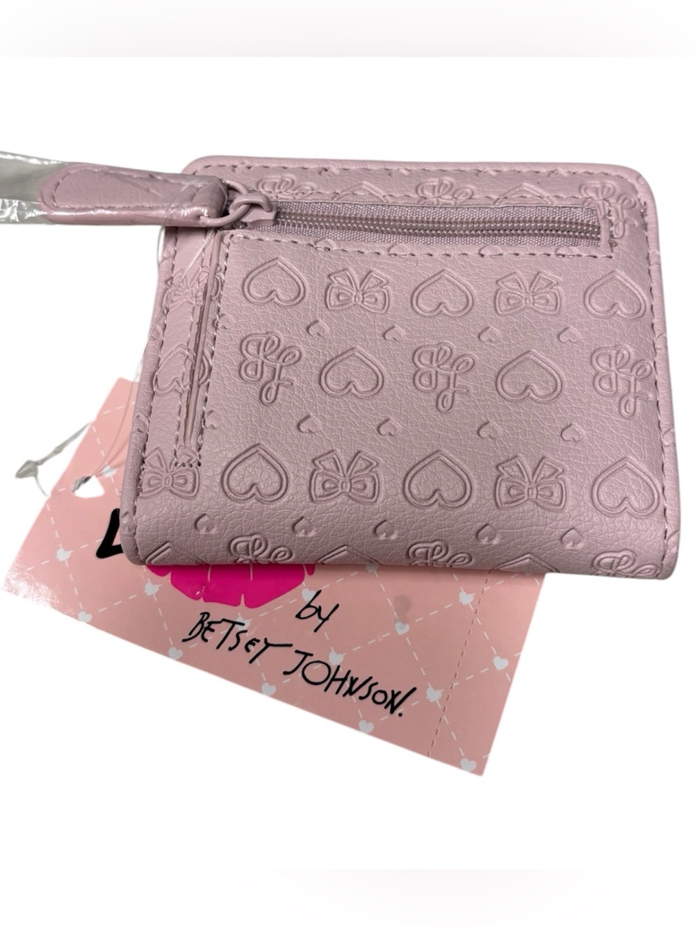 Betsey Johnson lavender bi-fold compact wallet NWT - Picture 2 of 5